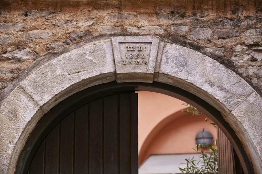 The Captain'S House Boutique Hotel بريفيزا المظهر الخارجي الصورة